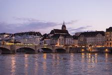 Schweiz, Basel, Basel-Stadt, Stadt, Rhein, mittlere Brücke, Rheinübergang, Wettsteinbrücke, Dämmerung, Nacht