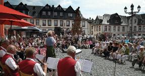 Deutschland, Hessen, Limburg-Weilburg, Residenzstadt, Weilburg, Altstadt, Marktplatz, Veranstaltung