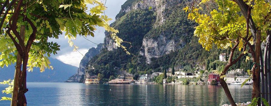 Italien, Oberitalienische Seen, Gardasee, Lago die Garda, Blick von San Zeno di Montagna